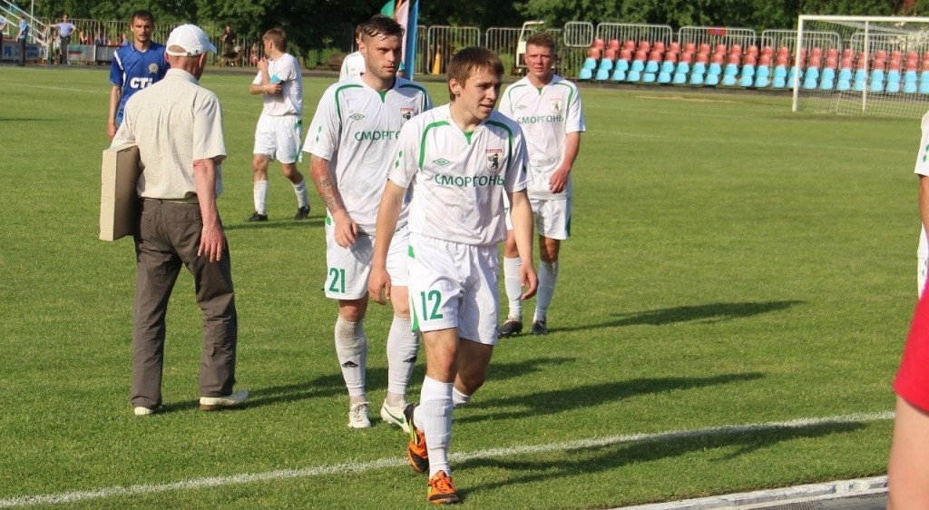 Максим Яблонский в основном составе футбольного клуба "Сморгонь" 