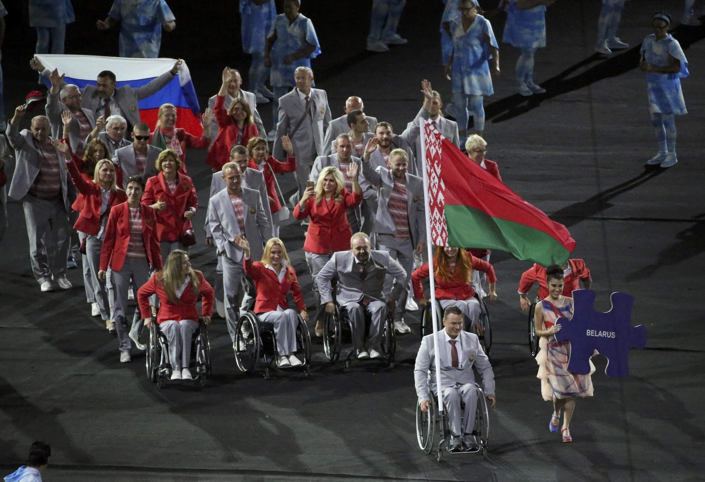 Белорусская делегация прошла с российским флагом на церемонии открытия  Паралимпиады в Рио