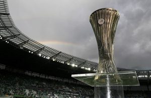 лига конференций трофей