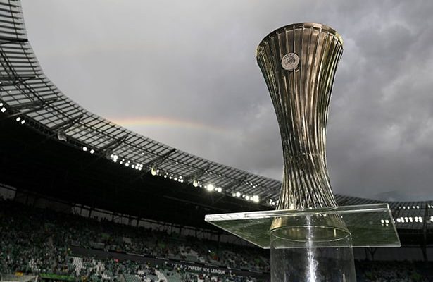 лига конференций трофей