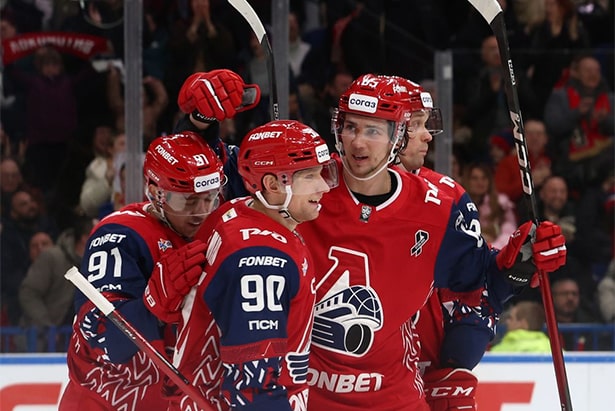 локомотив-хк