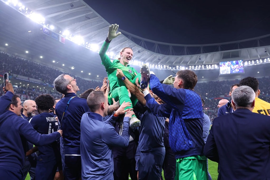 матвей сафонов