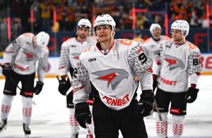 Авангард ХК