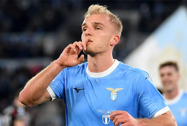 Густав Исаксен