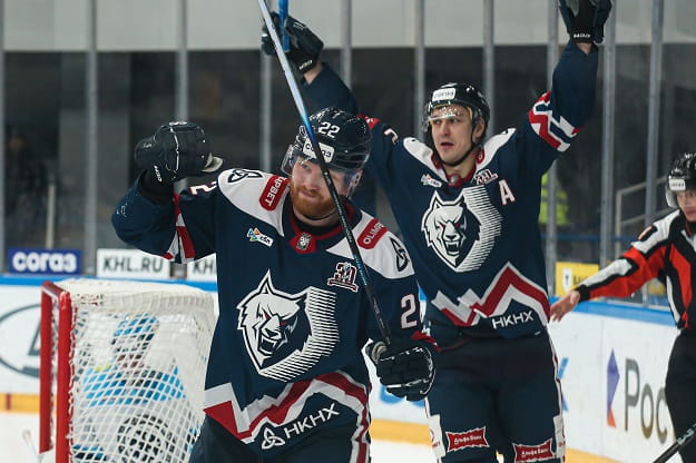 нефтехимик-хк