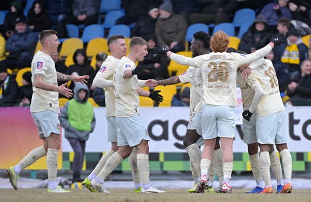 шахтер донецк