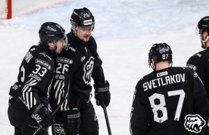 трактор хоккейный клуб