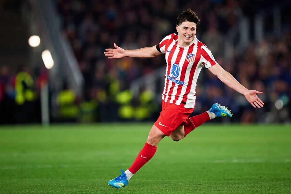 Хулиан Альварес