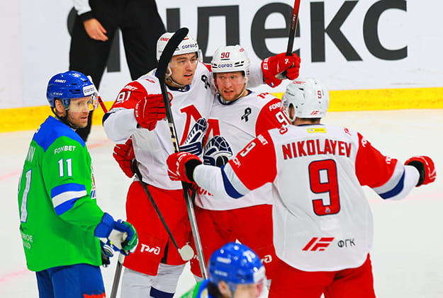 Локомотив ХК