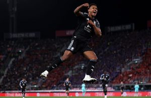 Олли Уоткинс