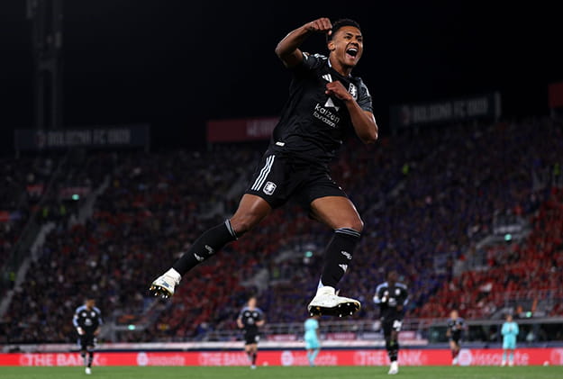 Олли Уоткинс